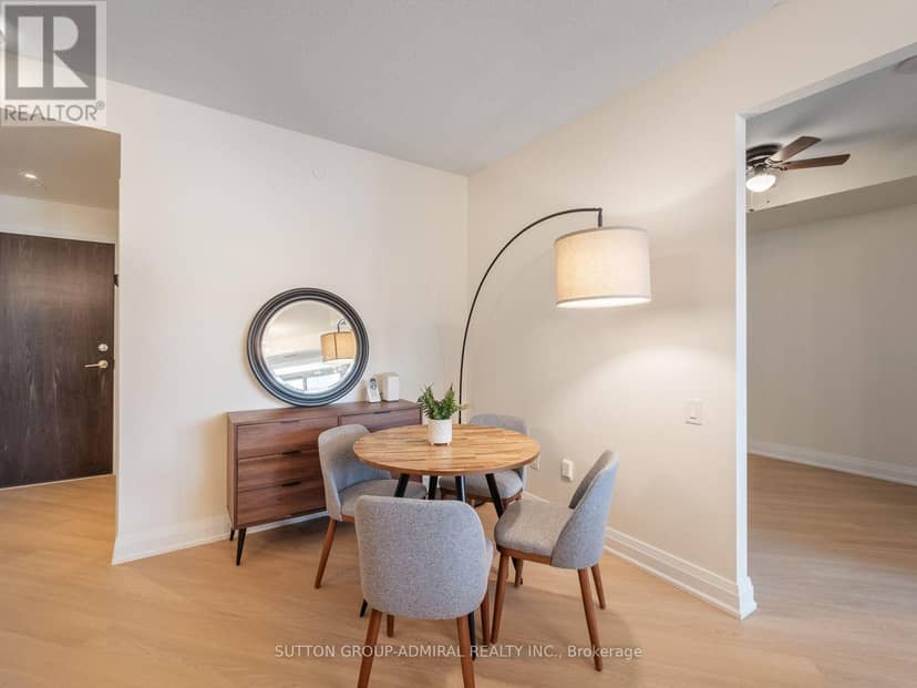 405 - 7608 Yonge Street, Vaughan, photo 6