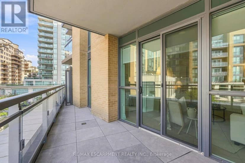 310 - 2060 Lakeshore Road — photo 28 of 40