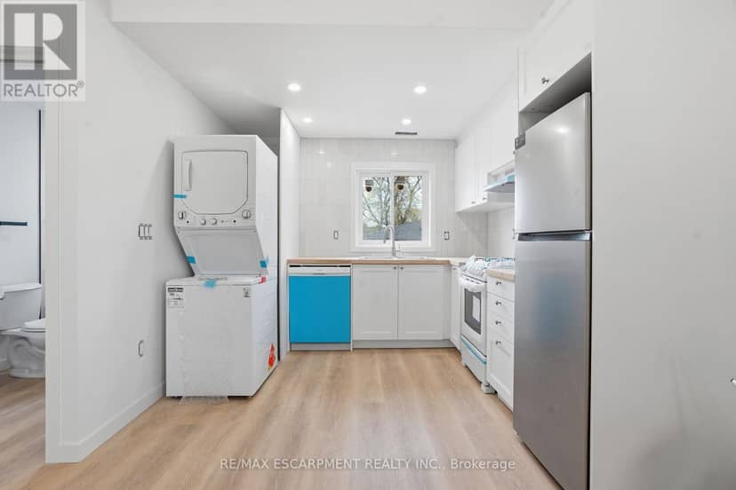 1049 Glencairn Avenue, Toronto, photo 4