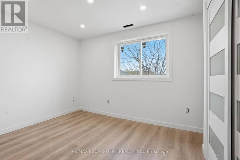 1049 Glencairn Avenue, Toronto, photo 6