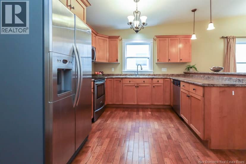 78 Tudor Lane — photo 7 of 40