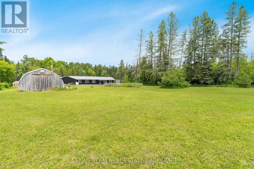 1076 Beaver Lane — photo 32 of 40