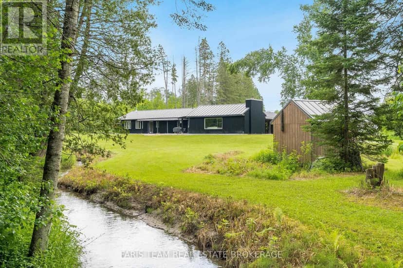 1076 Beaver Lane — photo 34 of 40
