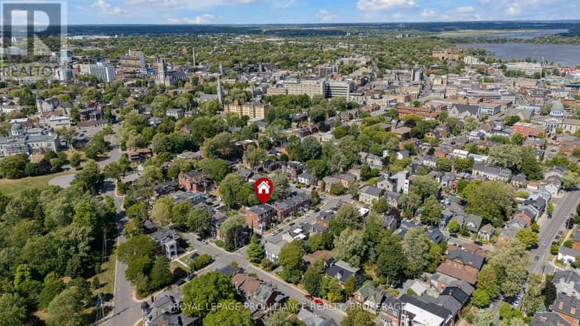 28 Wellington Street — photo 39 of 40