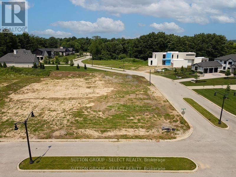 3870 South Winds Drive — photo 3 of 12