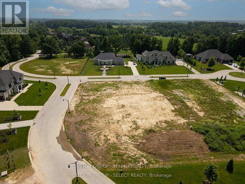 3870 South Winds Drive — photo 5 of 12