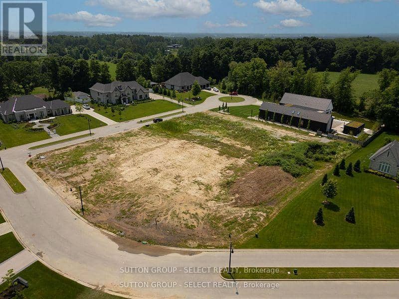 3870 South Winds Drive — photo 9 of 12