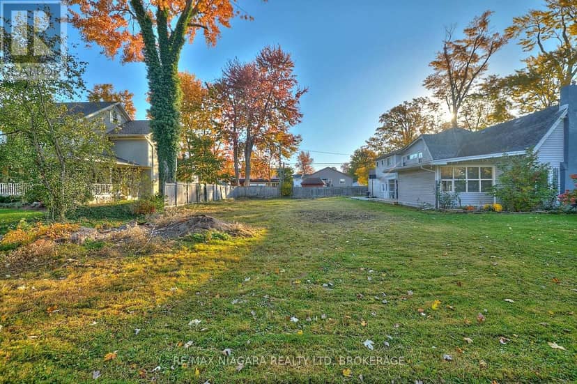 624-LT1 Daytona Drive — photo 3 of 8