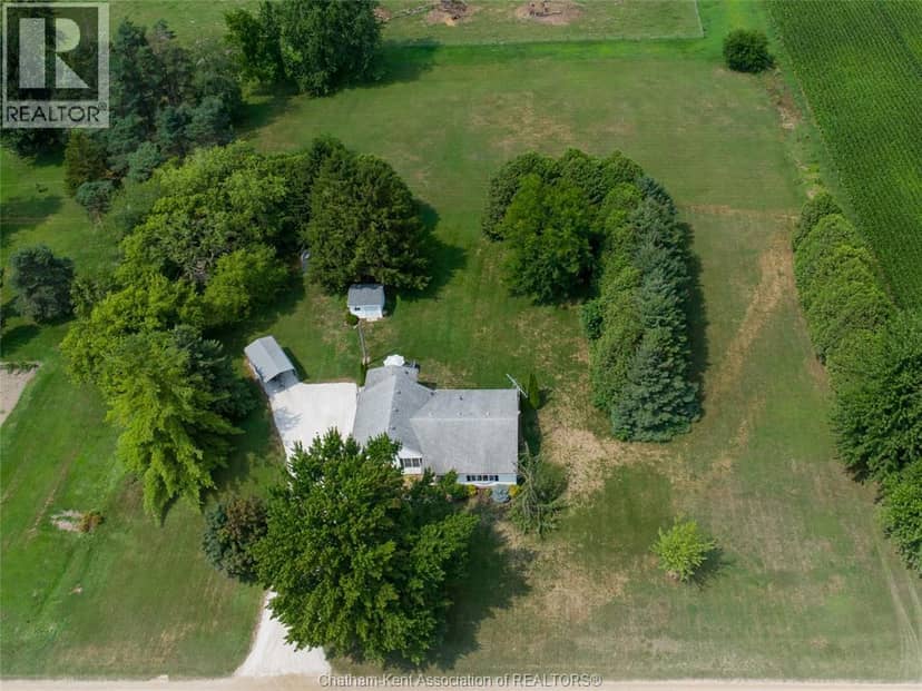 12613 Smoke Line, Thamesville, photo 2