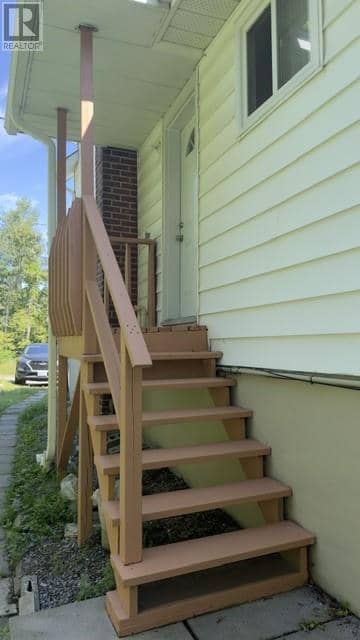 329 Hickory Street — photo 8 of 30