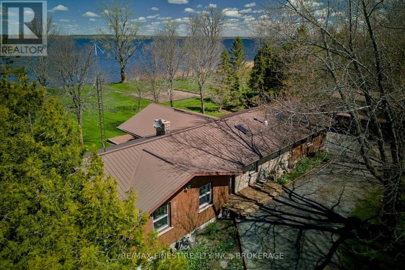 10930 Front Road, Loyalist