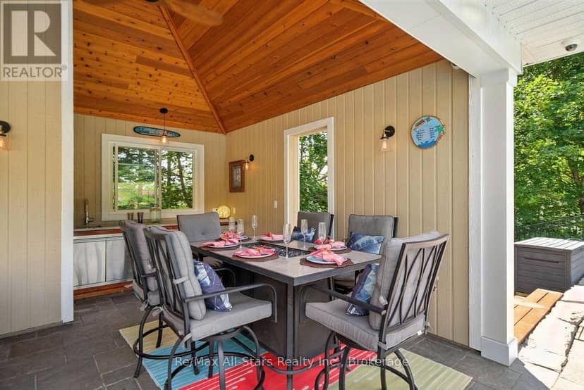 136 Wintergreen Court — photo 37 of 40
