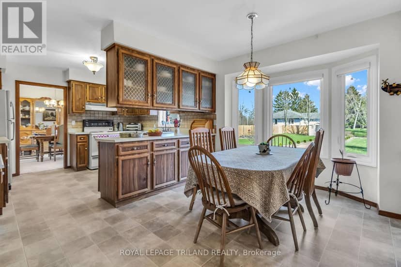 5257 Cliff Road — photo 12 of 40