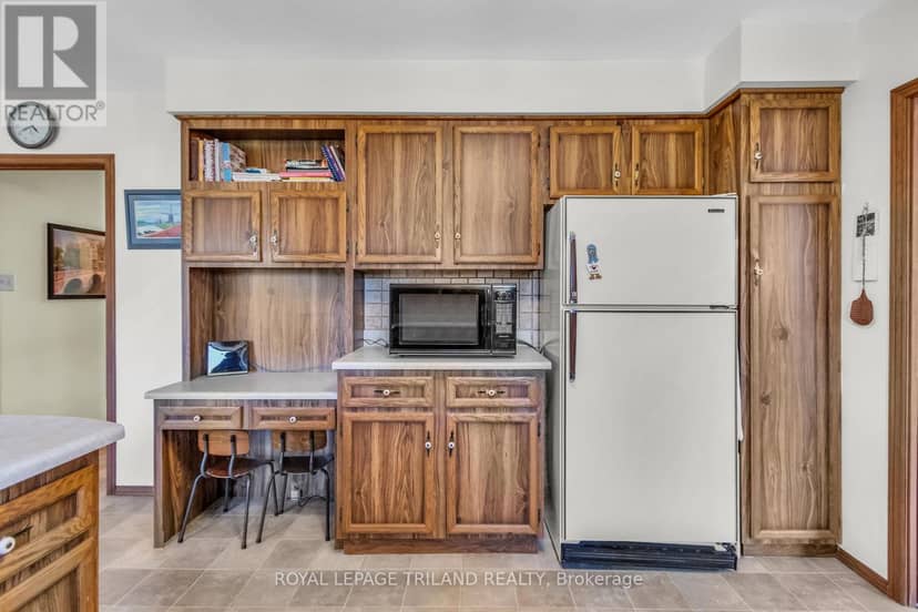 5257 Cliff Road — photo 16 of 40