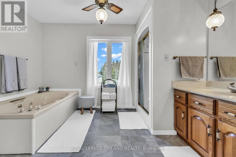 5257 Cliff Road — photo 34 of 40