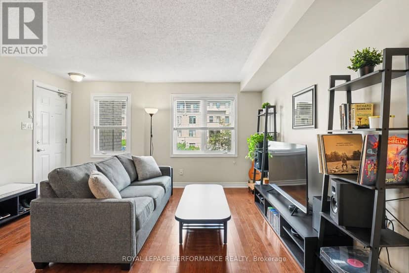 269A Titanium Private, Ottawa, photo 6