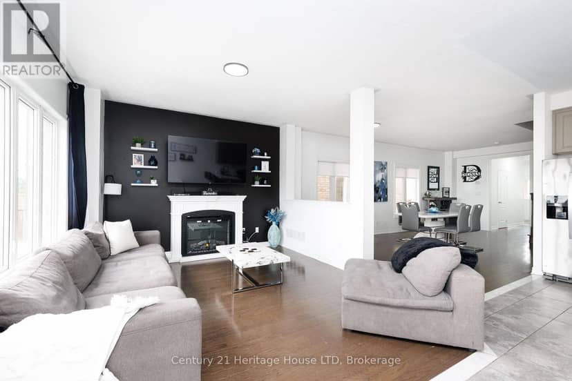 50 Palace Street — photo 15 of 40
