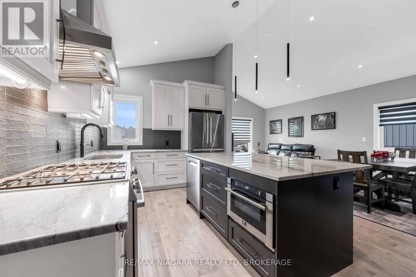 5 Heron Pointe Road — photo 14 of 40
