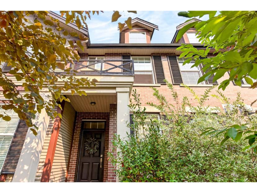6858 208 STREET, Langley, photo 2