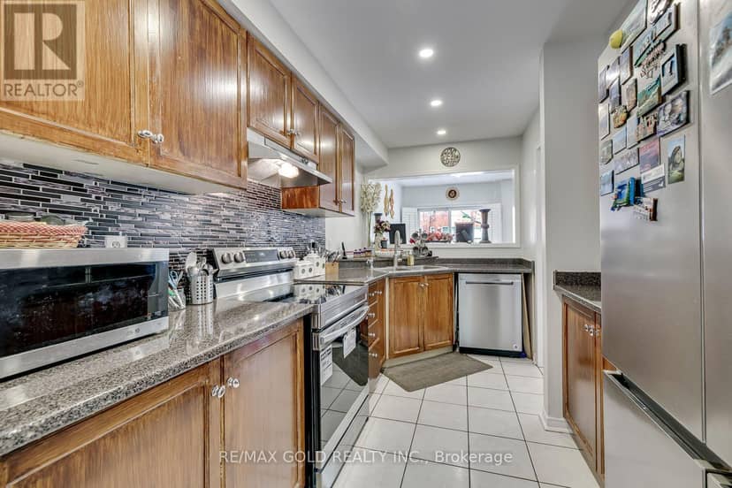 911 Golden Farmer Way — photo 11 of 40