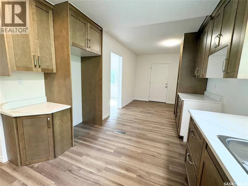 214 Thomson STREET, Outlook, photo 6
