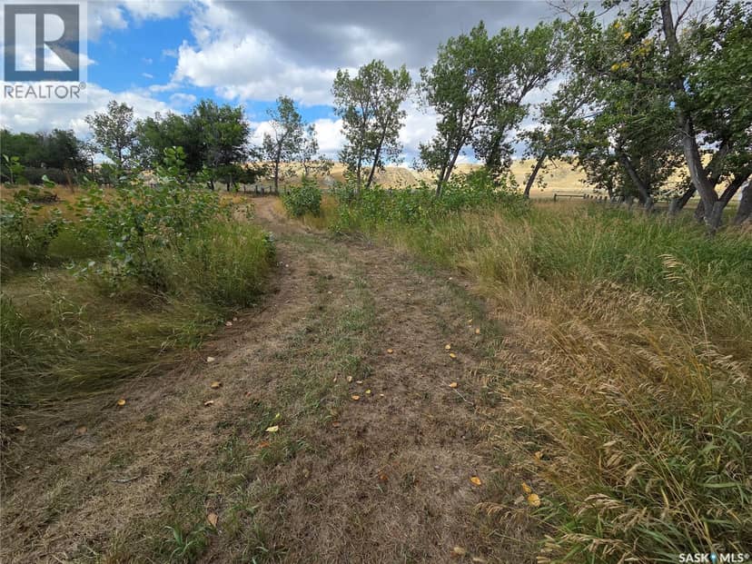 2 Chimney Coulee ROAD — photo 34 of 37