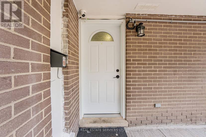 77 Overlea Drive — photo 5 of 40