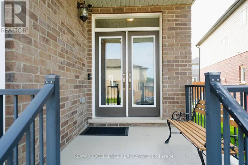 2443 Bennett Cross — photo 5 of 40