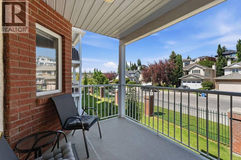 1210, 1210 Sienna Park Green SW — photo 13 of 39