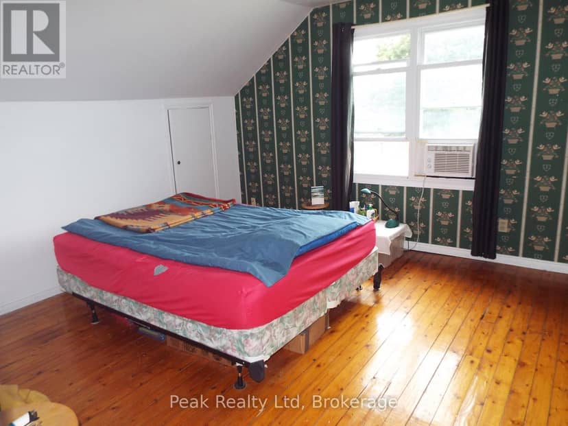 281 Turnberry Street — photo 11 of 22