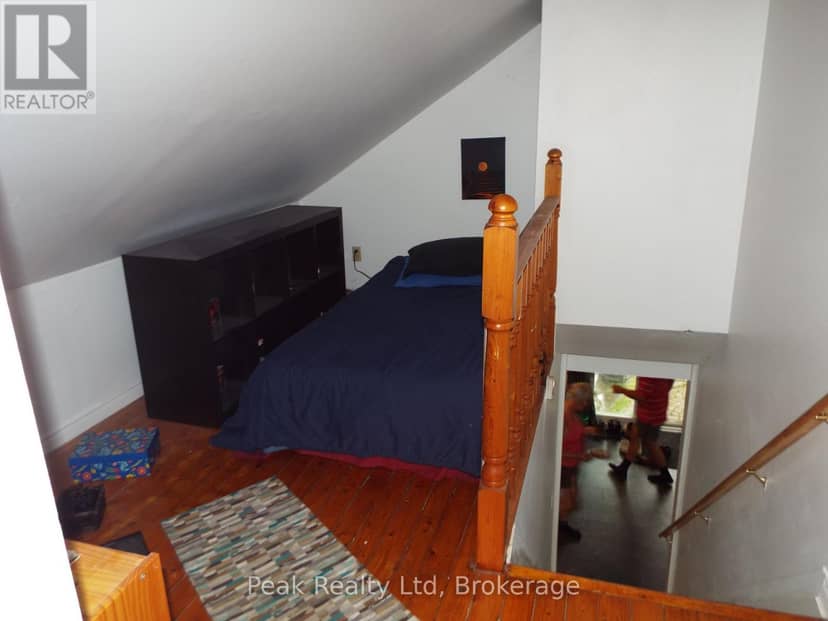281 Turnberry Street — photo 13 of 22