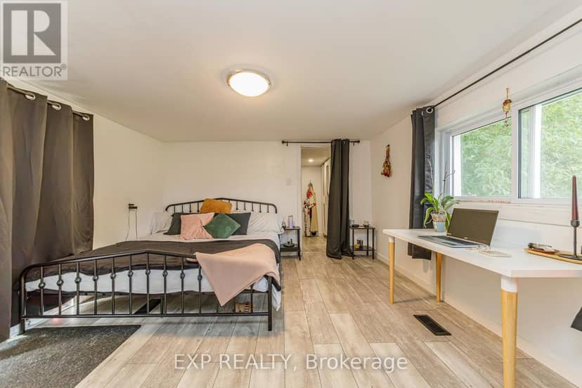 22 St Johns Way — photo 11 of 31