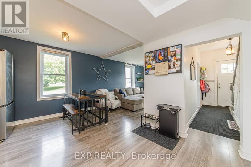 22 St Johns Way — photo 7 of 31