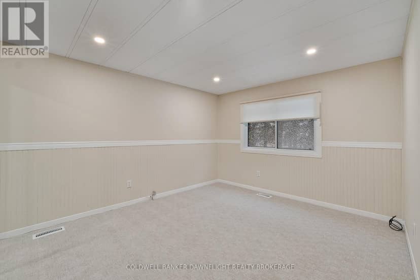 12 Redford Drive — photo 17 of 40