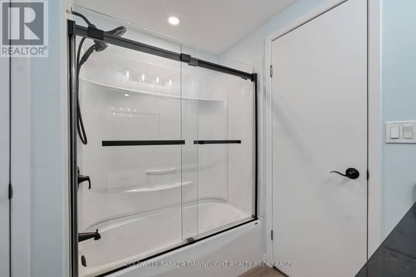 12 Redford Drive — photo 26 of 40