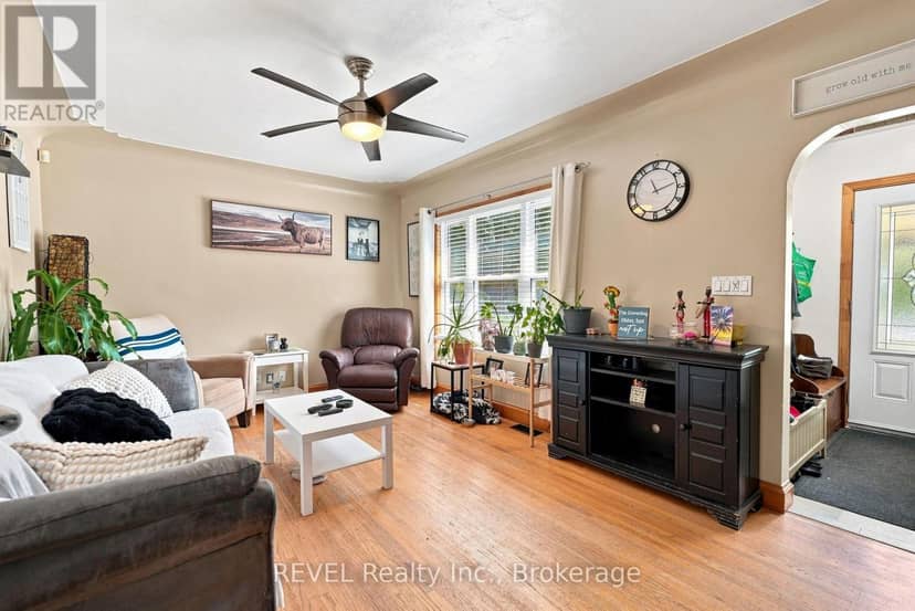 5699 Montrose Road — photo 10 of 40