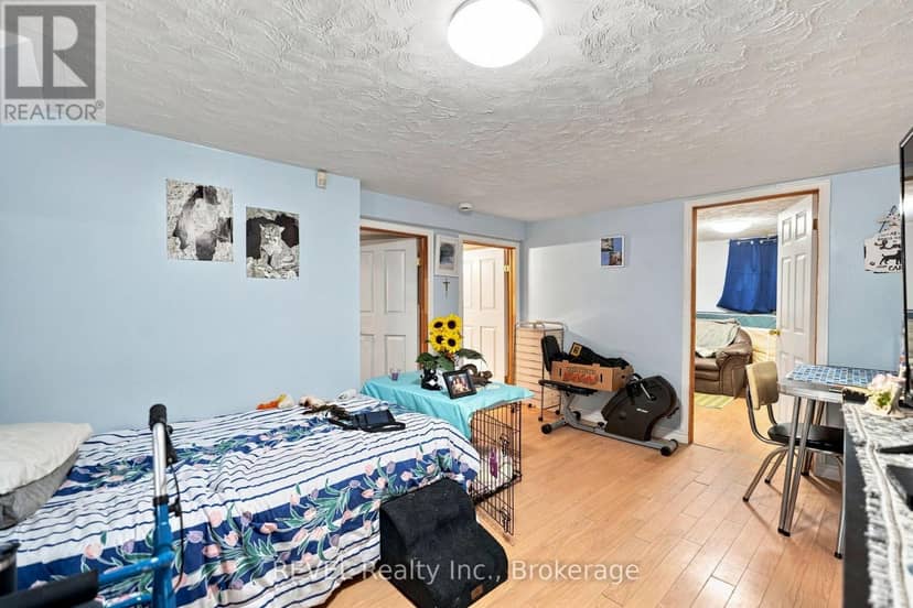 5699 Montrose Road — photo 23 of 40