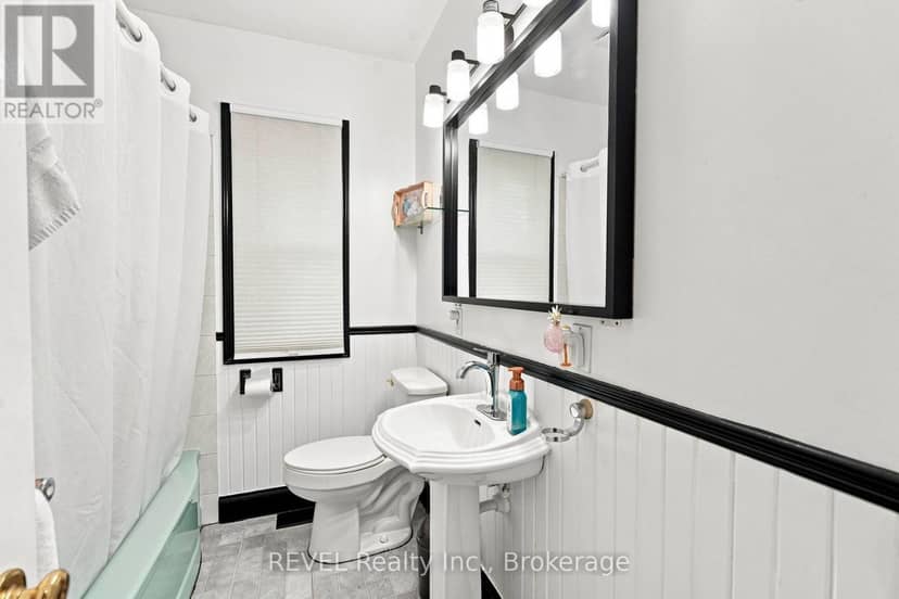 5699 Montrose Road — photo 13 of 40