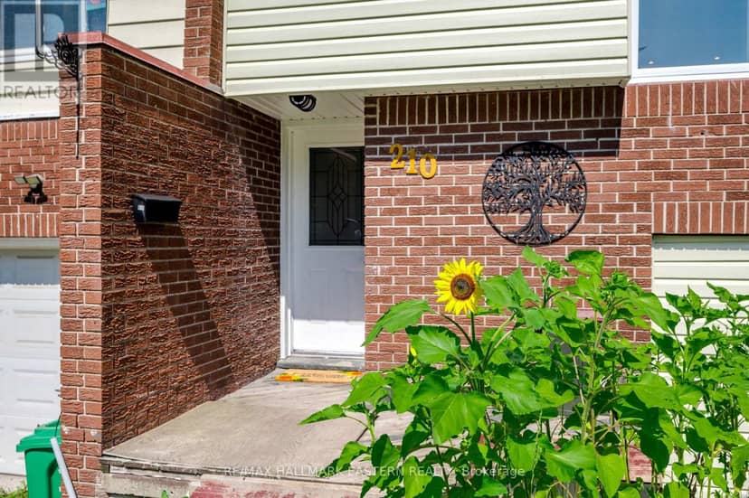 210 Maxwell Avenue — photo 35 of 40