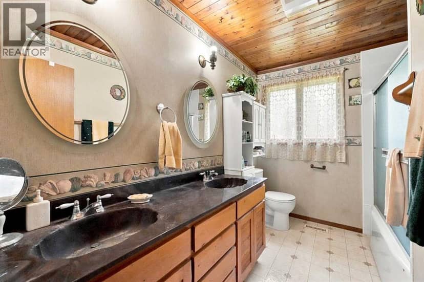 25 Parkland Drive — photo 21 of 40