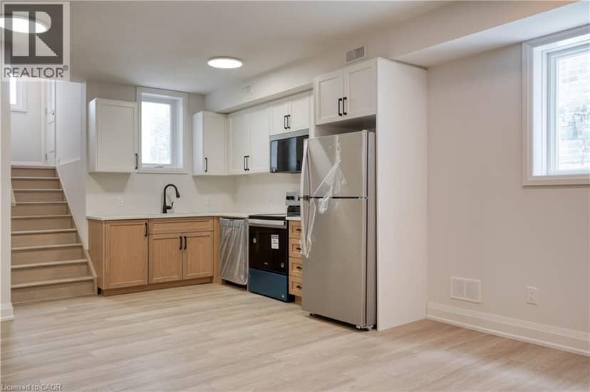 800 MYERS Road Unit# 103, Cambridge, photo 3