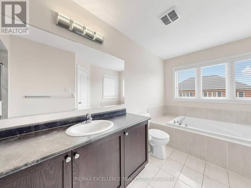 61 Campwood Crescent — photo 26 of 40