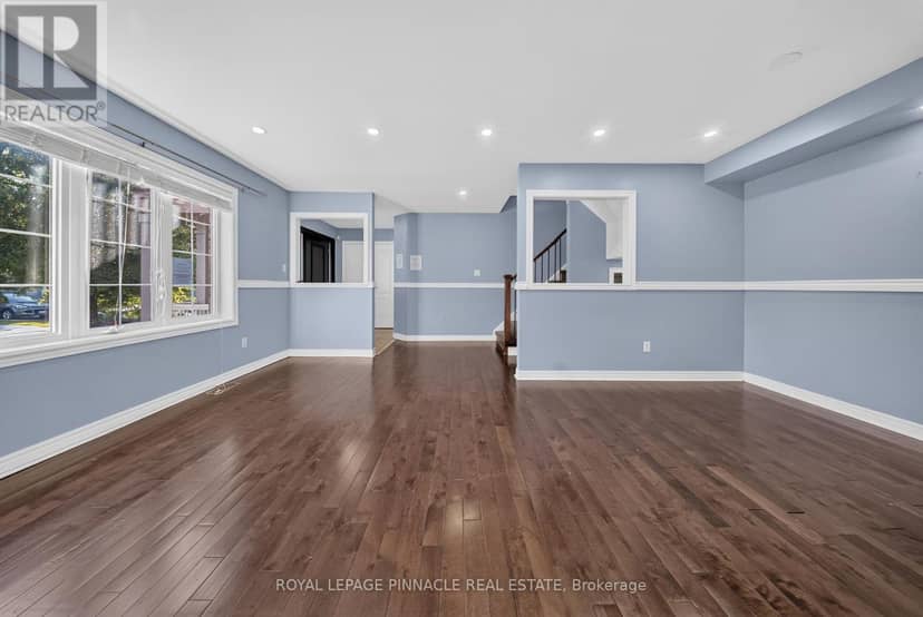 23 Prince Crescent — photo 11 of 40