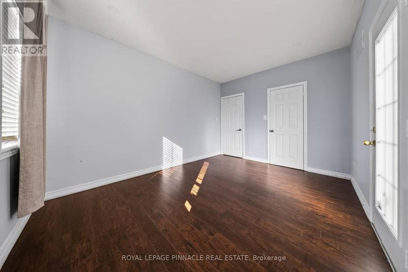 23 Prince Crescent — photo 19 of 40