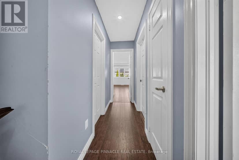 23 Prince Crescent — photo 29 of 40