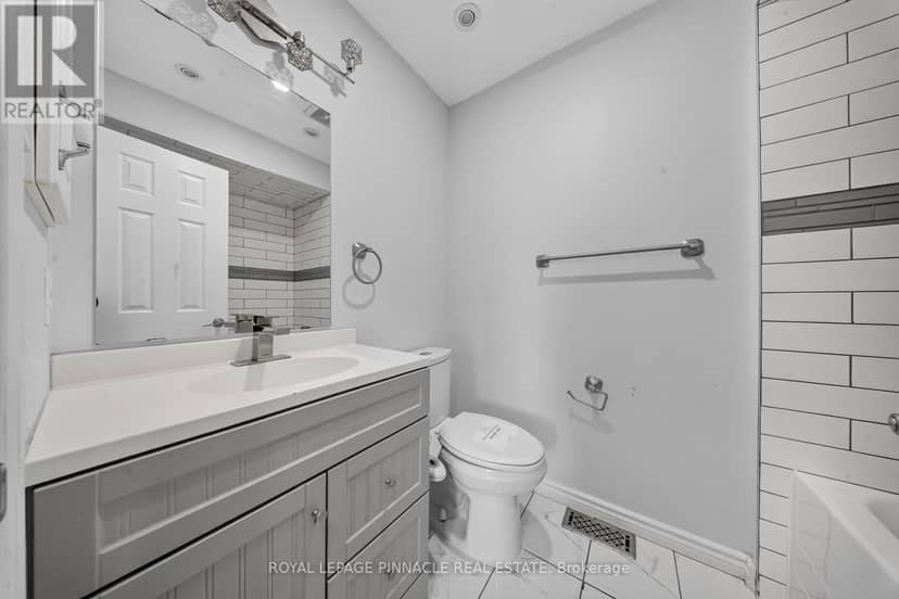 23 Prince Crescent — photo 32 of 40