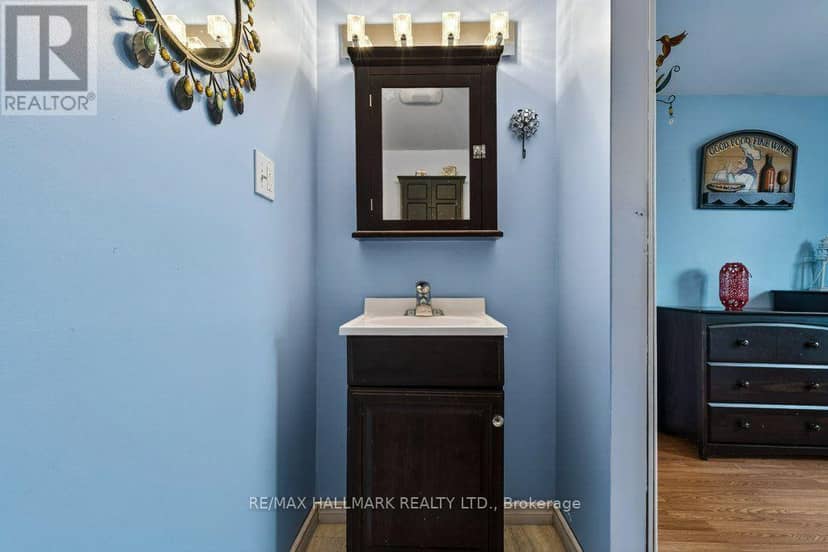 1115 New Lakeshore Road — photo 21 of 25