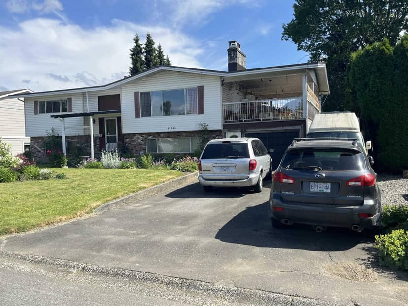 45946 SILVER AVENUE, Sardis East Vedder, Chilliwack, photo 2
