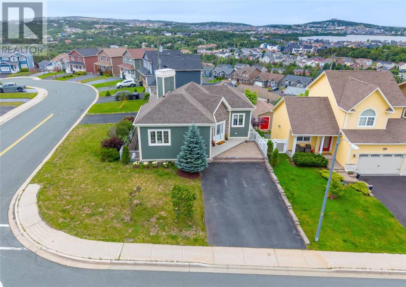 30 Sgt Donald Lucas Drive — photo 2 of 40