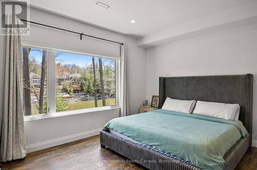 71 Oak Lea Boulevard — photo 25 of 40